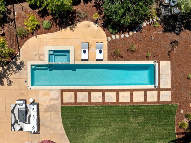 881 Highlands Circle, Los Altos CA: https://media.crmls.org/mediaz/0e244bf8-98b6-41e4-944c-a912a1965bd8.jpg