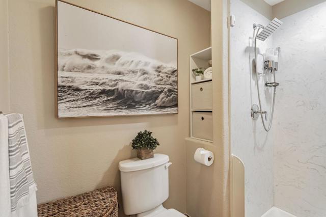 2711 Valley View Road, Hollister CA: https://media.crmls.org/mediaz/0e246a2d-ea5d-42db-9876-a2c0d946fd57.jpg