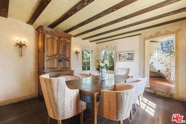 Drew Fenton | 334 N Carmelina Avenue Los Angeles CA | MLS: 7014320