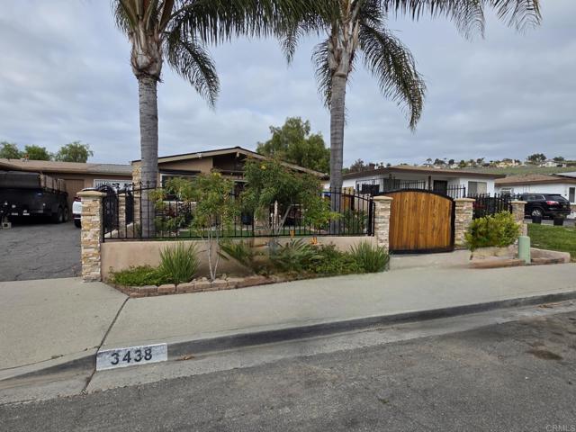 Detail Gallery Image 1 of 9 For 3438 De Leone Rd, San Marcos,  CA 92069 - 2 Beds | 1 Baths