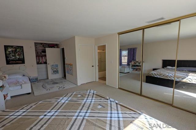 11416 Osoyoos Pl, San Diego CA: https://media.crmls.org/mediaz/0e274ce5-a6dd-4069-abd0-00fbaabf8a10.jpg