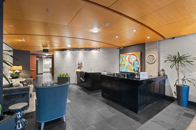 877 Island Avenue, San Diego CA: https://media.crmls.org/mediaz/0e286974-09cf-4b6a-9a04-7ff67379808f.jpg