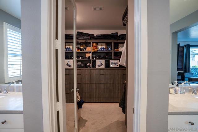 1417 Stearns Whard Rd, Chula Vista CA: https://media.crmls.org/mediaz/0e29634d-4c0e-4e95-b212-be3fc4090470.jpg