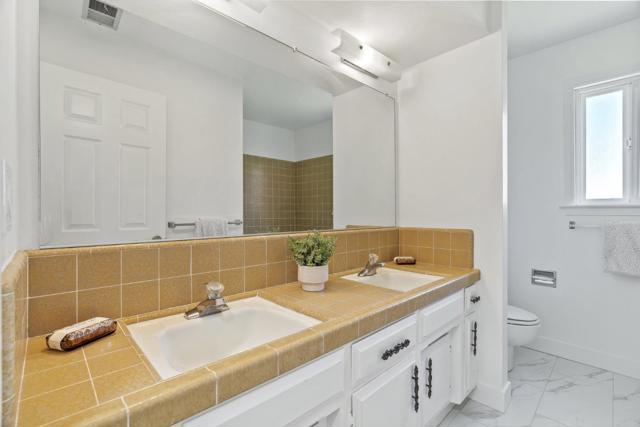 319 Montclair Road, Los Gatos CA: https://media.crmls.org/mediaz/0e2a2082-0298-4ae6-90bc-a6fc1d33d155.jpg