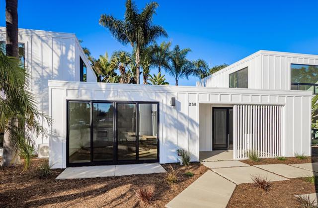 Detail Gallery Image 7 of 54 For 250 258 Hillcrest Dr, Encinitas,  CA 92024 - – Beds | – Baths