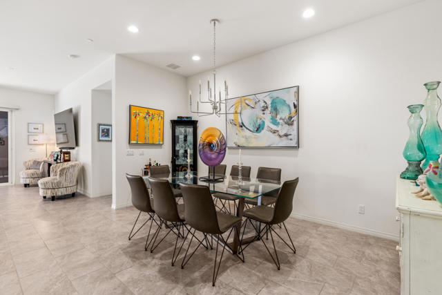 Image 16 of 86 For 43595 Vacanza Court