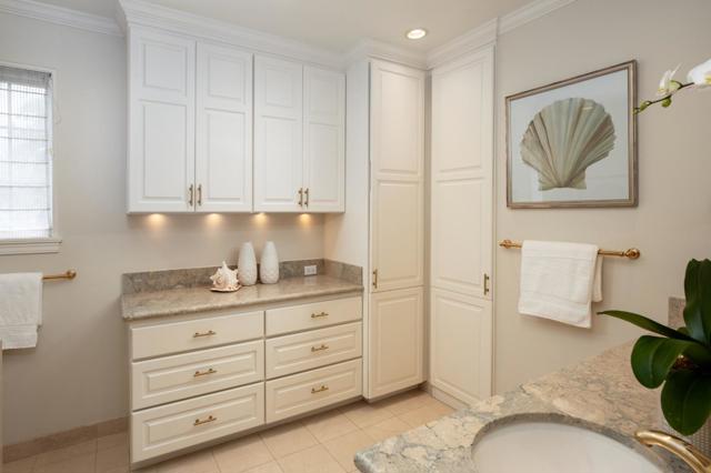 245 Chapin Lane, Burlingame CA: https://media.crmls.org/mediaz/0e3392c9-20fb-4b4f-81b6-b35e93b6023a.jpg