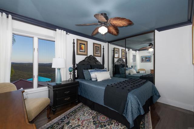 Detail Gallery Image 27 of 63 For 10737 Birch Bluff Ave, San Diego,  CA 92131 - 4 Beds | 3/1 Baths