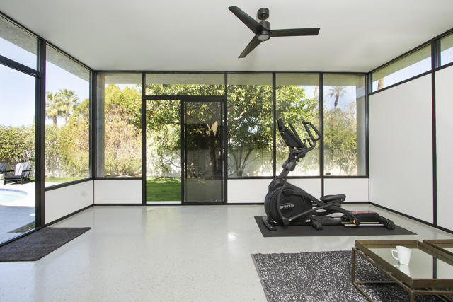 75414 Palm Shadow Drive, Indian Wells CA: https://media.crmls.org/mediaz/0e3467c1-7874-4989-b1ae-6a49d9dc248b.jpg