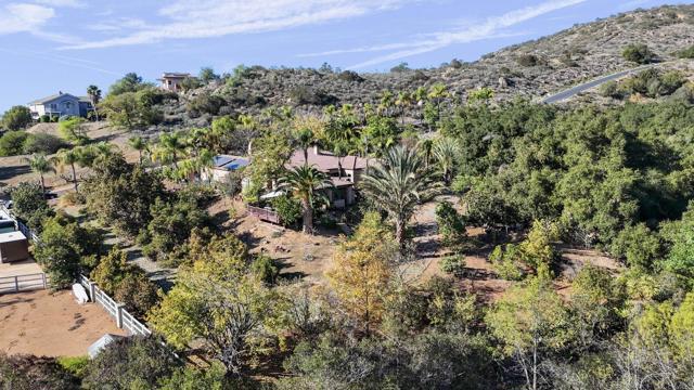 Detail Gallery Image 56 of 73 For 15141 Post Oak Ln, El Cajon,  CA 92021 - 3 Beds | 3/1 Baths