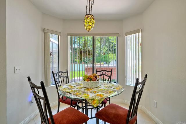 904 Robinwood Drive, Oceanside CA: https://media.crmls.org/mediaz/0e3595b5-436d-4a76-945e-d5308db72ba8.jpg