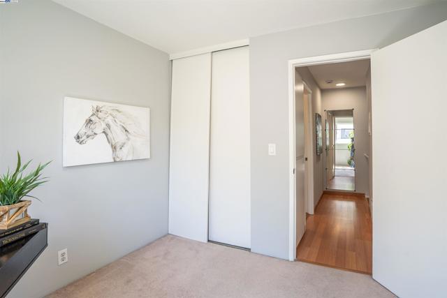 325 San Miguel Ct, Milpitas CA: https://media.crmls.org/mediaz/0e3646ce-1558-4bd8-aaa1-7e3f5e93bb78.jpg