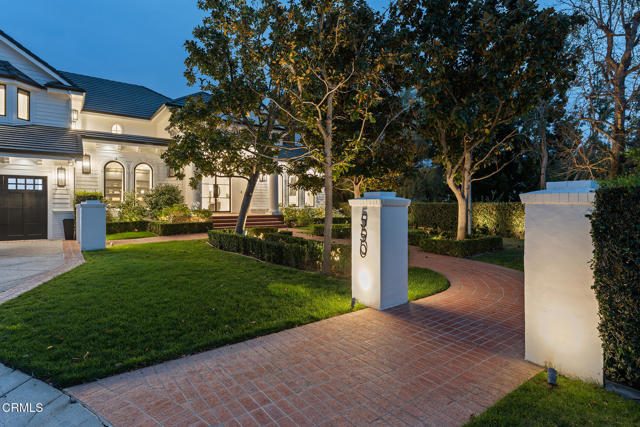 Detail Gallery Image 3 of 54 For 550 Unique Ln, Simi Valley,  CA 93065 - 5 Beds | 5/1 Baths