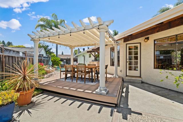 1462 Robsheal Drive, San Jose CA: https://media.crmls.org/mediaz/0e375567-9bf1-4b23-bfd8-08ae1598bf5b.jpg