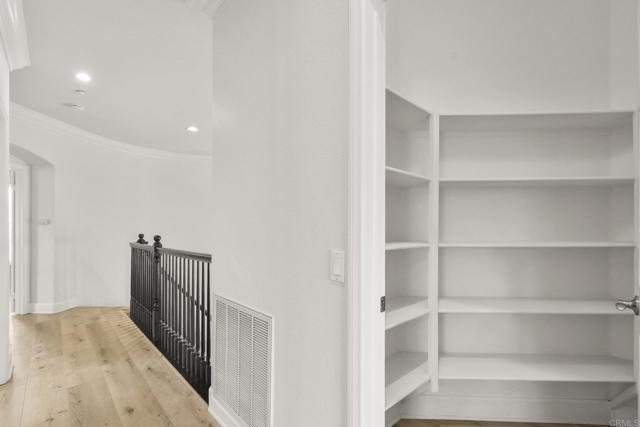 Detail Gallery Image 43 of 72 For 3156 Willow Creek Pl, Escondido,  CA 92027 - 5 Beds | 4 Baths