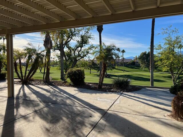 78513 Sunrise Mountain, Palm Desert CA: https://media.crmls.org/mediaz/0e38f370-81f2-4dec-a323-458e891190fe.jpg