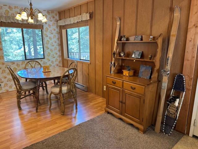 50858 Red Fir Terrace, Soda Springs CA: https://media.crmls.org/mediaz/0e3a0989-48dc-4e55-b3c8-d048a2d93dac.jpg