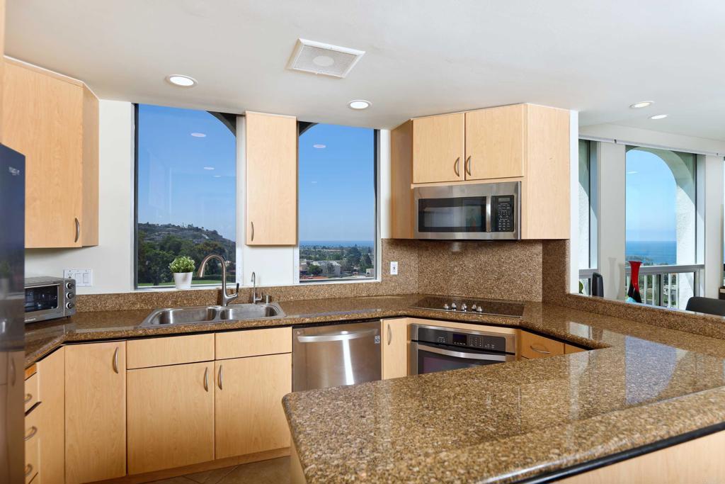 1001 Genter Street - photo 6