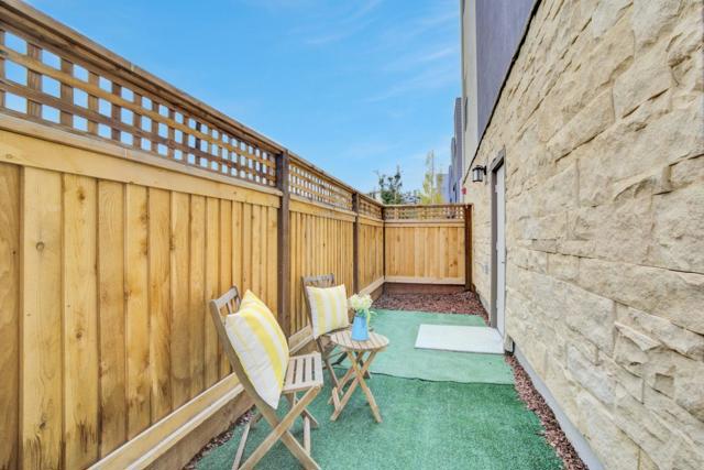 2500 Sage Street, San Mateo CA: https://media.crmls.org/mediaz/0e3c67df-d5be-4677-b2dc-6d4feb74207c.jpg