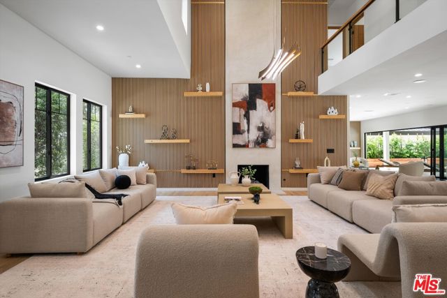 101 Greenfield Avenue, Los Angeles CA: https://media.crmls.org/mediaz/0e3c8a60-293d-4e1c-8ecd-1e5d6c7bc74e.jpg