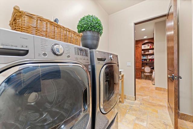 12220 Heritage Way, Gilroy CA: https://media.crmls.org/mediaz/0e3cbcc9-cf5d-4b8c-a97c-a2f61bb6ace1.jpg