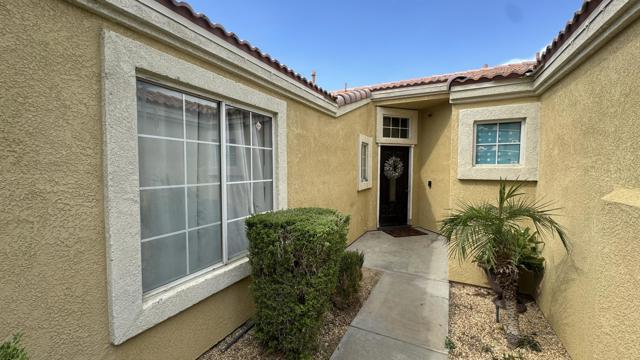 81118 Pindo Drive, Indio CA: https://media.crmls.org/mediaz/0e3dab75-fed5-44f1-9ce7-ae7d53ba9a1a.jpg