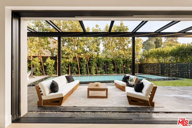 5988 W 76th Street, Los Angeles CA: https://media.crmls.org/mediaz/0e3deac3-578a-4c17-b810-5fec731dab39.jpg