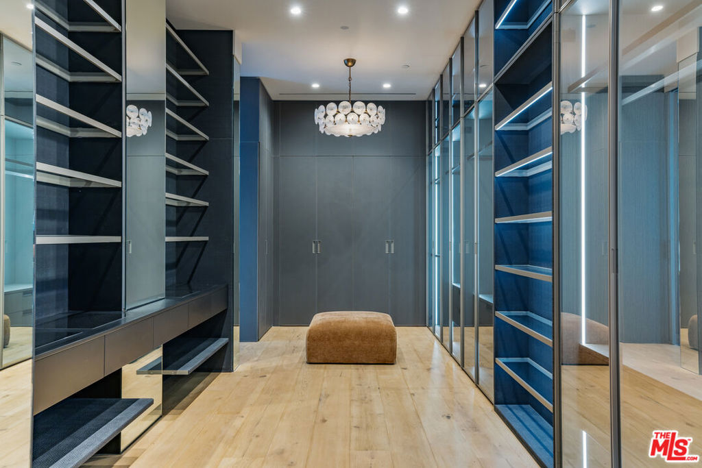 MLS #26844657 image #28
