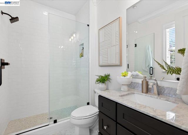 Image 33 of 60 For 130 Tamarind Ln