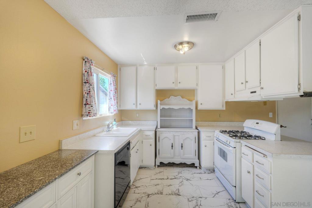 14931 White Butte Drive - photo 15