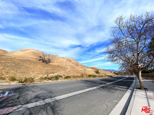 0 Sesnon, Granada Hills CA: https://media.crmls.org/mediaz/0e3ee1a8-1c74-4601-bd58-5eb334c48947.jpg