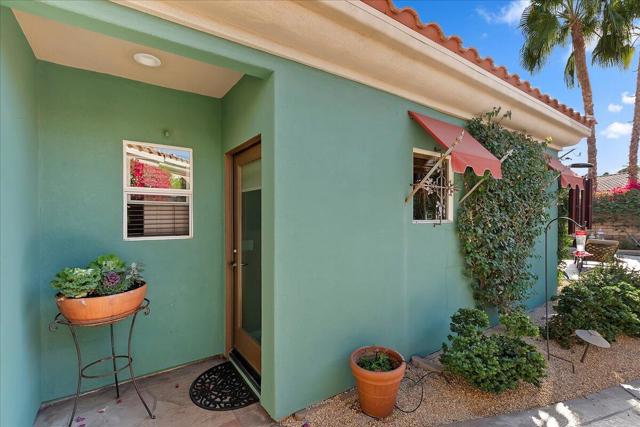 85 Clavel Court, Palm Desert CA: https://media.crmls.org/mediaz/0e3f0099-afb6-4cb3-b714-05aa376ce066.jpg