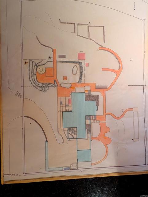 3216 Fair Oaks Ln, Spring Valley CA: https://media.crmls.org/mediaz/0e404e58-3169-4fb1-b1ec-a0d3eb4653a9.jpg