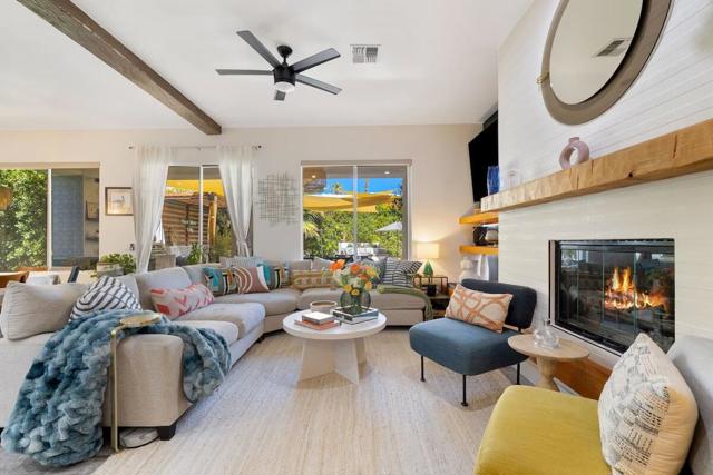 35618 Corte Serena, Cathedral City CA: https://media.crmls.org/mediaz/0e411bec-c456-48c0-b84a-09ae7e107f0f.jpg