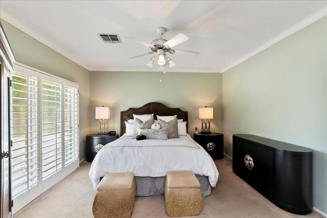 Image 18 of 37 For 78643 Como Court