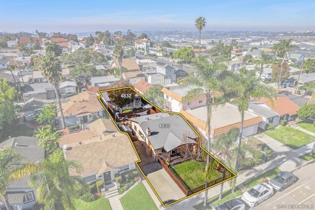 4830 4832 Utah St, San Diego CA: https://media.crmls.org/mediaz/0e4266da-de70-475c-9324-fb37c162dc54.jpg