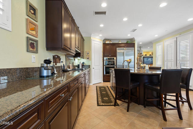 Detail Gallery Image 17 of 50 For 4003 Galapagos Way, Oxnard,  CA 93035 - 5 Beds | 3 Baths