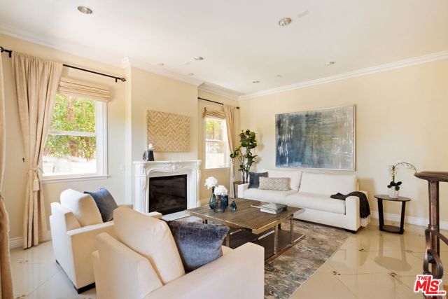 11925 Charnock Road, Los Angeles CA: https://media.crmls.org/mediaz/0e42f2c7-ec92-4b15-b7da-e4f11426adb9.jpg