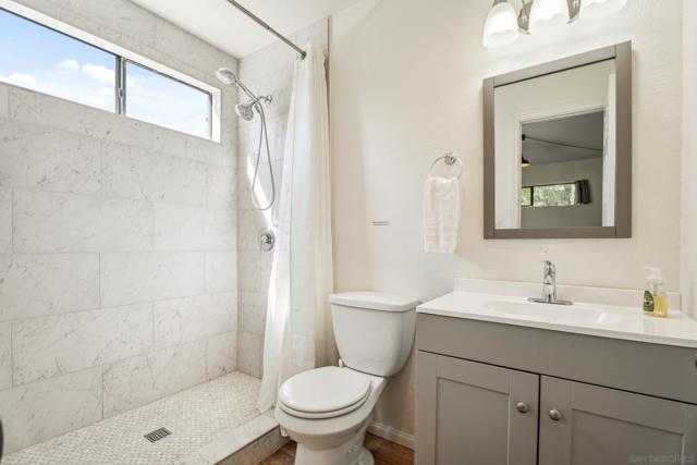 2616 Bonita Vista, Julian CA: https://media.crmls.org/mediaz/0e43b041-e63b-4ee2-965a-d90e91b9a29c.jpg