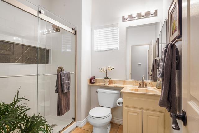 8749 Fairoaks Court, Rancho Cucamonga CA: https://media.crmls.org/mediaz/0e443eb7-0dea-44e9-ad8e-7e2acf141e91.jpg