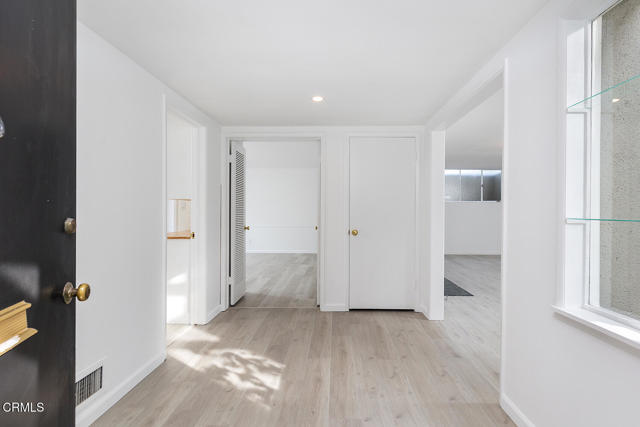 Detail Gallery Image 5 of 25 For 938 S Orange Grove Bld #C,  Pasadena,  CA 91104 - 2 Beds | 2 Baths