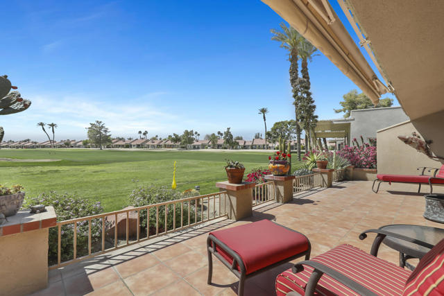 41531 Peach Tree Court, Palm Desert CA: https://media.crmls.org/mediaz/0e45cc57-3fda-4af2-8700-f899a09d9ea0.jpg