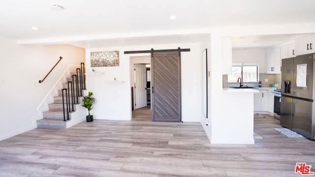 2015 Curtis Avenue, Redondo Beach, California 90278, ,Residential Income,Sold,Curtis,23274995