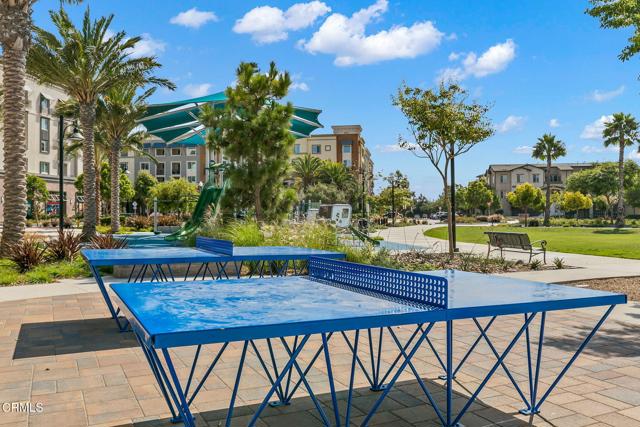 2870 Wagon Wheel Road, Oxnard CA: https://media.crmls.org/mediaz/0e46cc87-26a3-4836-9d91-ae13a50edb5f.jpg