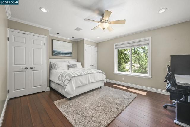 1883 Piedras Cir, Alamo CA: https://media.crmls.org/mediaz/0e471f3e-0a84-4555-b66e-2422ae3e060e.jpg