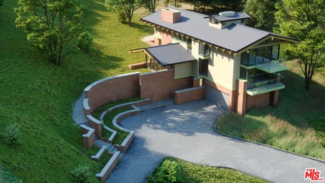774 Old Topanga Canyon Road, Topanga CA: https://media.crmls.org/mediaz/0e48fc32-127e-4445-b4c4-8bdb26ca087f.jpg