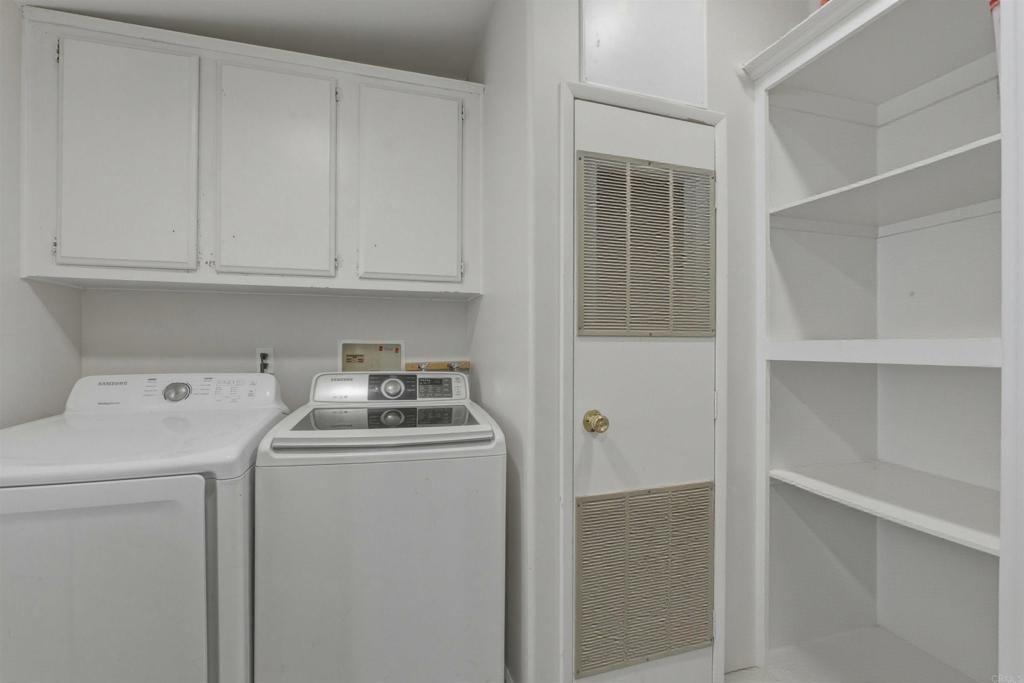 200 Emerald Drive - photo 19