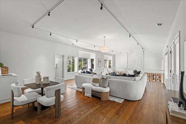 14721 Live Oak Lane, Saratoga CA: https://media.crmls.org/mediaz/0e4c2cb8-a8a6-4842-8ee9-dcaf4c635f09.jpg