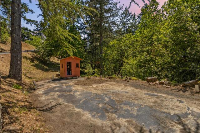 24895 Skyland Road, Los Gatos CA: https://media.crmls.org/mediaz/0e4c7e11-0496-4baa-9d07-2200740c95c0.jpg