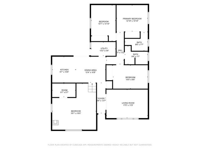 921 Suiter Street, Hollister CA: https://media.crmls.org/mediaz/0e4e597b-fe3a-4626-8072-7e906a6b5357.jpg